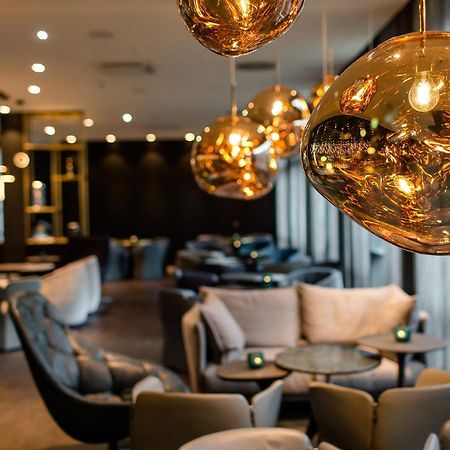 Motel One Nuernberg-Plaerrer Экстерьер фото